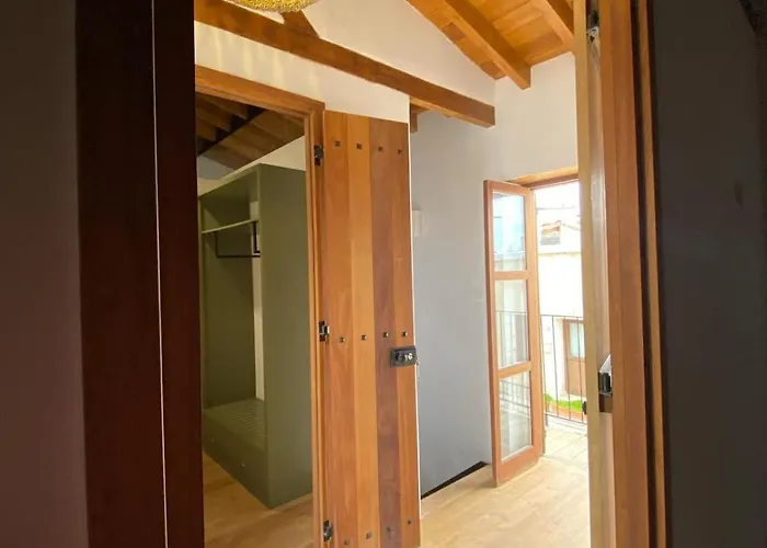 Spiti Urania カースィカス