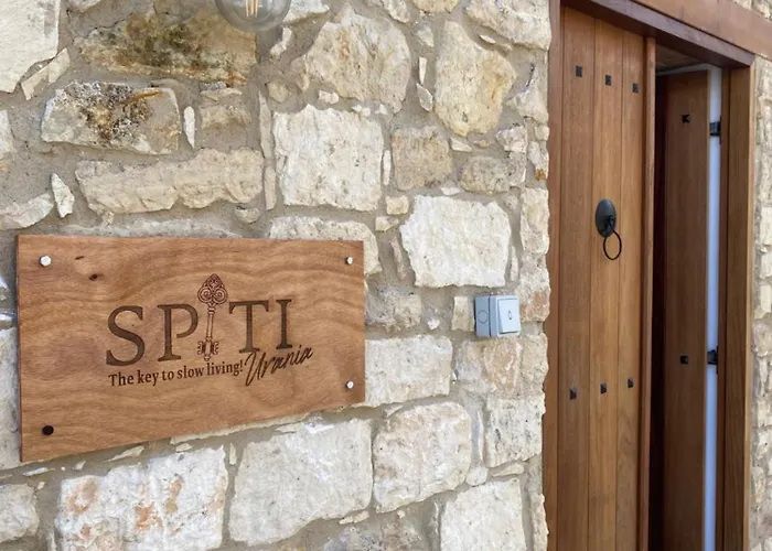 ヴィラ Spiti Urania カースィカス